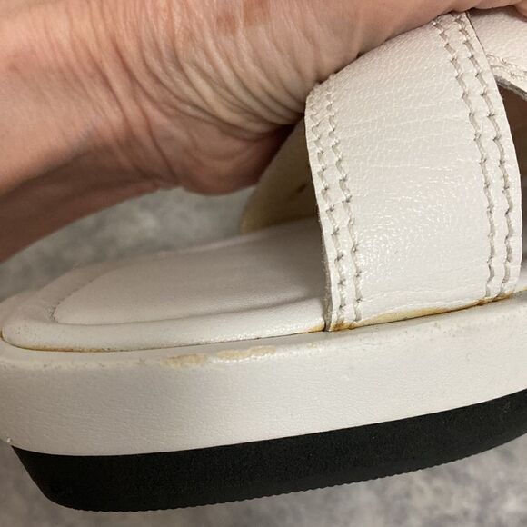 Celine Paris Low Wedge Slide Sandal With Crisscross Straps in White Leather. - Picture 11 of 11